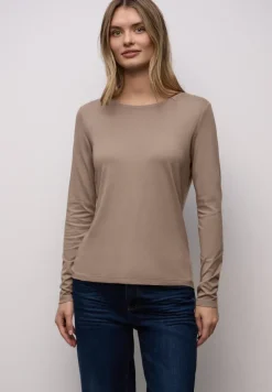 Basic shirt met ronde hals