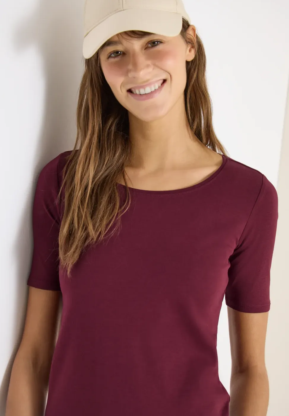 Basic Shirt met ronde hals in effen kleur