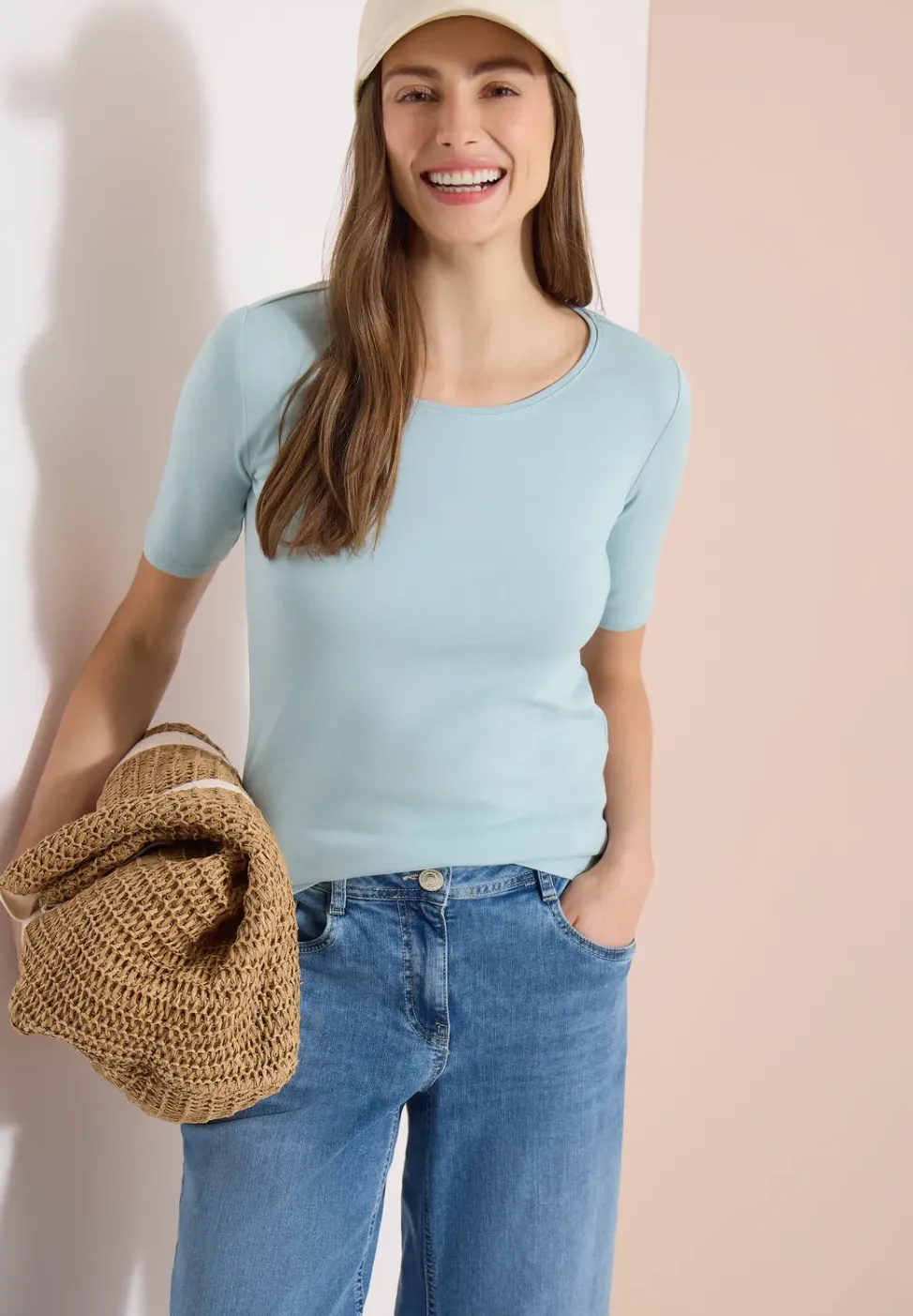Basic Shirt met ronde hals in effen kleur