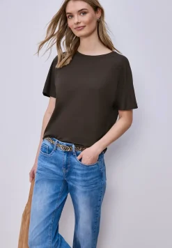 Basic Shirt met schouders