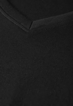Basic shirt met V-hals