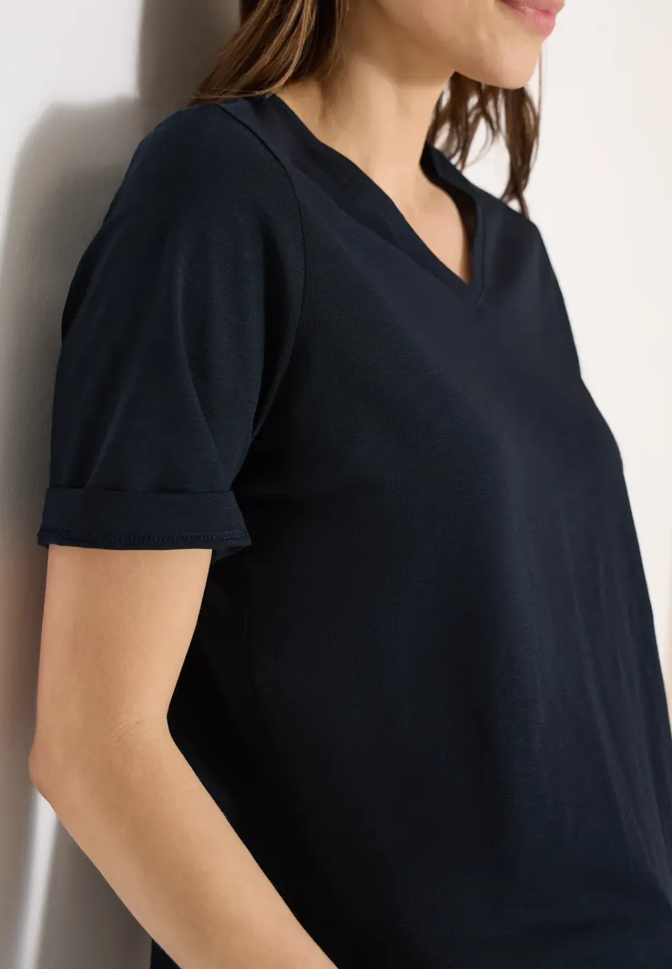 Basic Shirt met V-hals