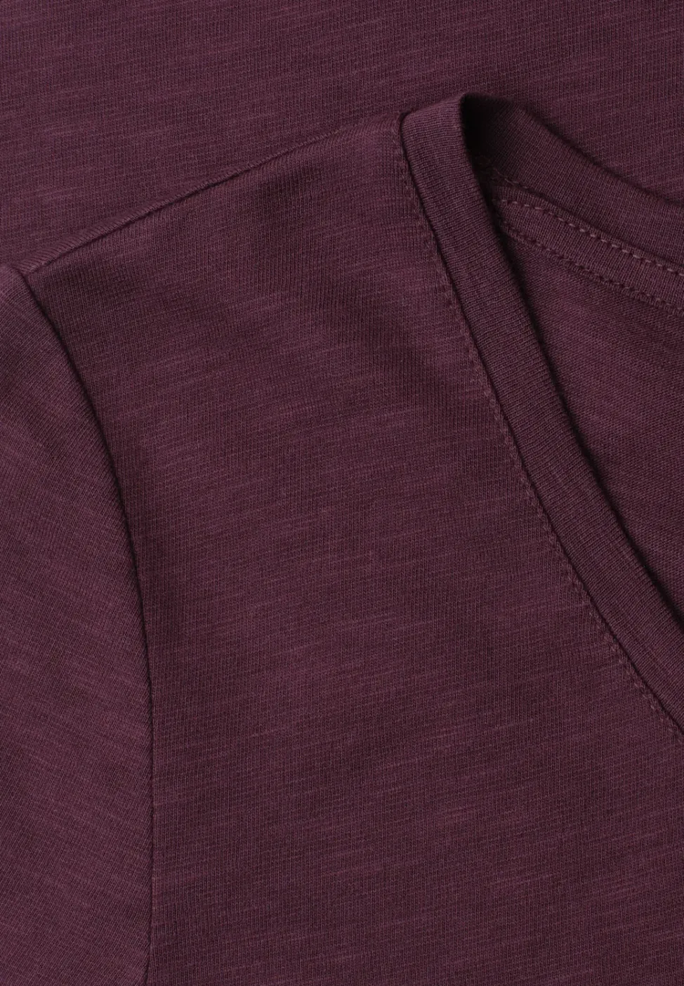 Basic Shirt met V-hals