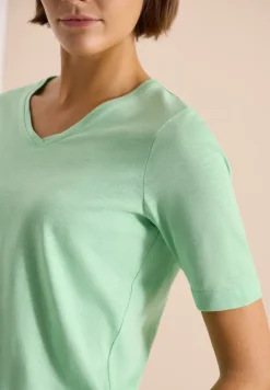 Basic Shirt met V-hals