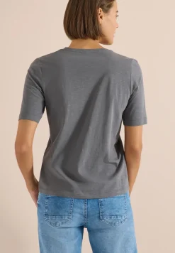 Basic Shirt met V-hals
