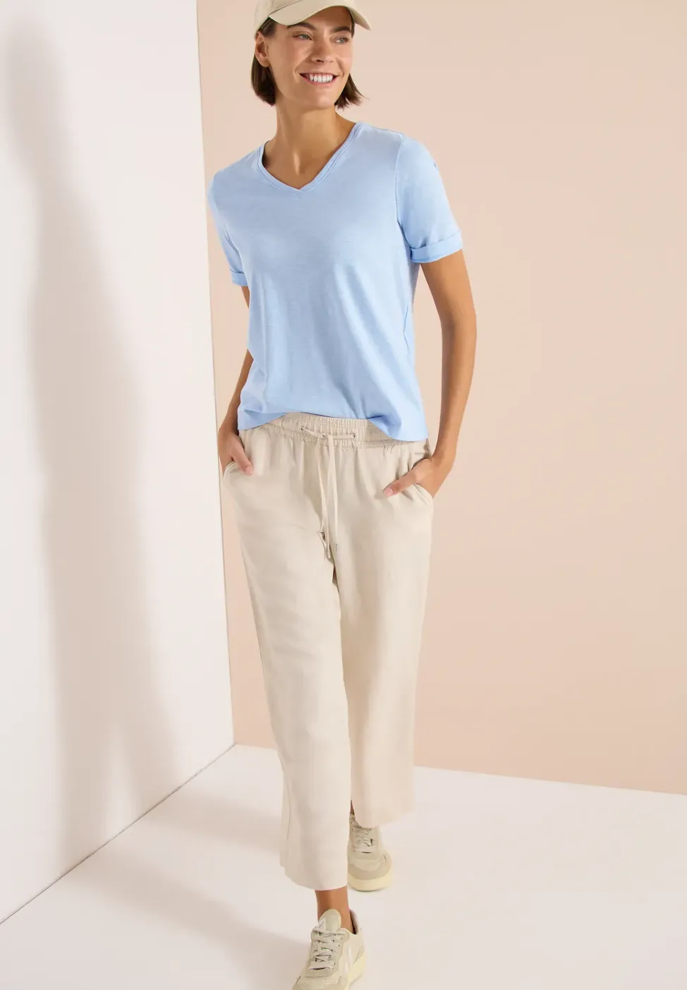 Basic Shirt met V-hals
