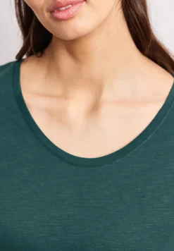 Basic Shirt met V-hals in effen kleur