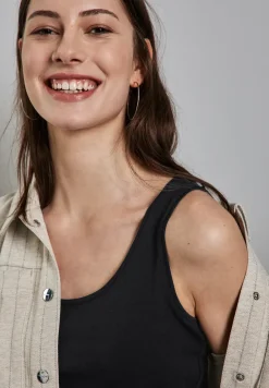Basic top in effen kleur