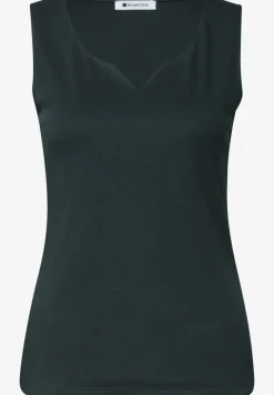 Basic top met hartvormige halslijn