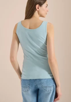 Basic top met ronde hals gemaakt van katoen