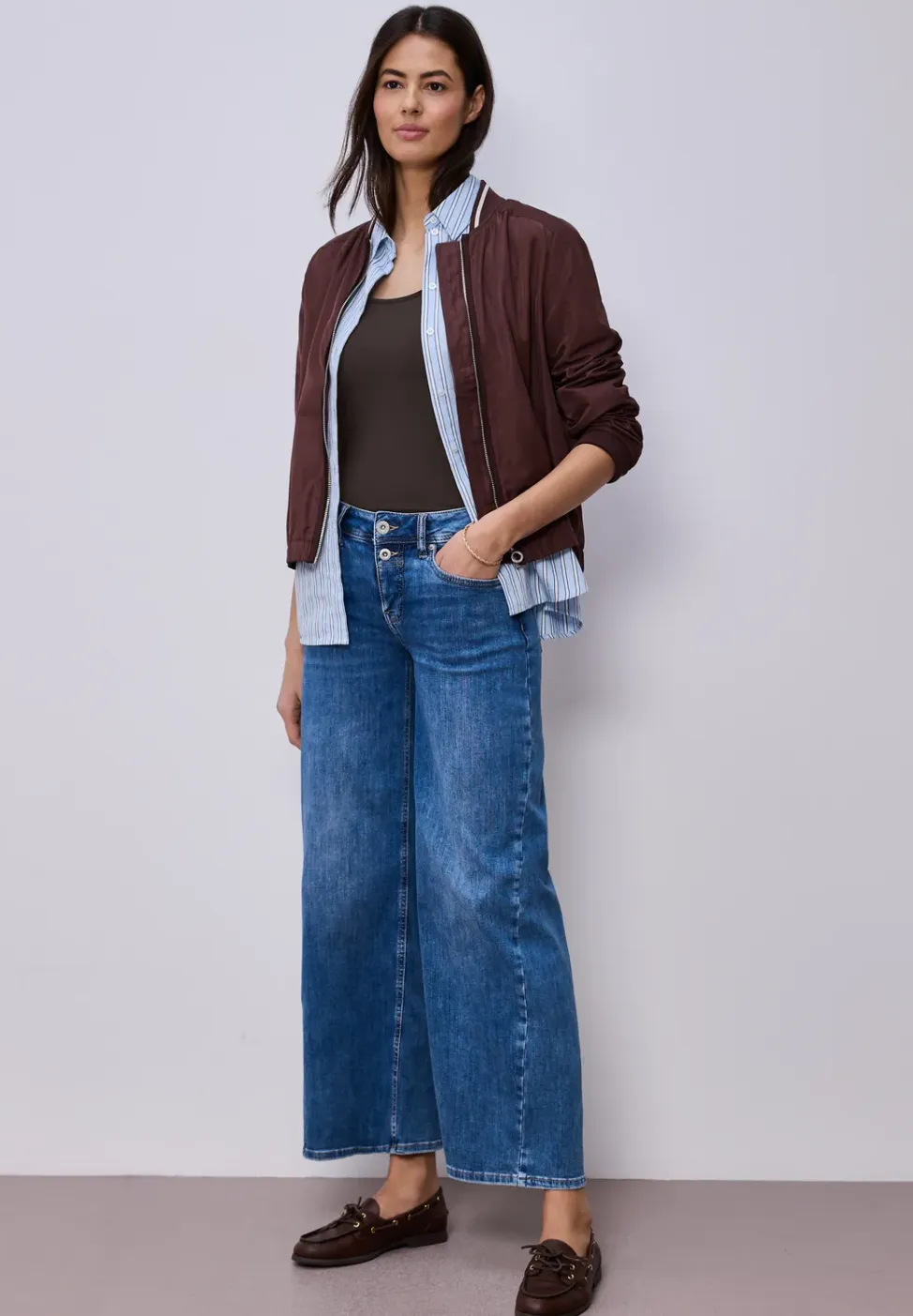 Basic top met ronde hals in effen kleur