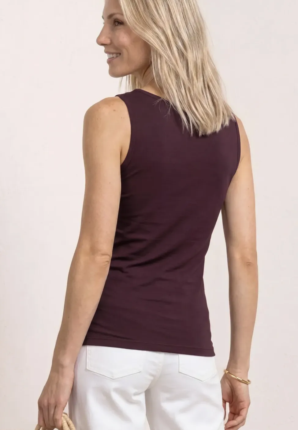 Basic top met ronde hals in jersey