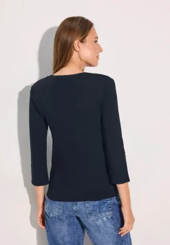 Basic T-shirt in effen kleur