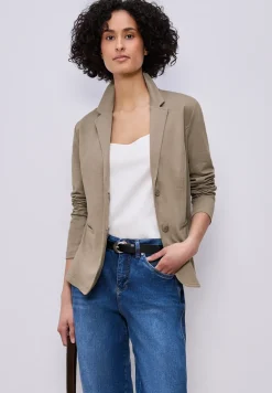 Basis blazer