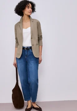 Basis blazer