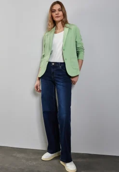 Basis blazer
