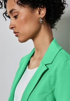 Basis blazer