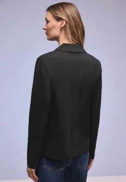 Basis blazer