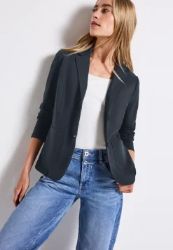 Basis blazer