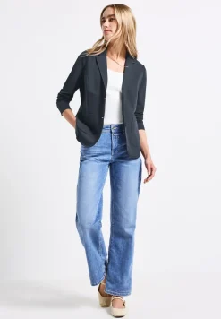 Basis blazer