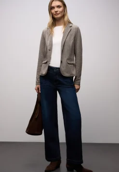 Basis blazer