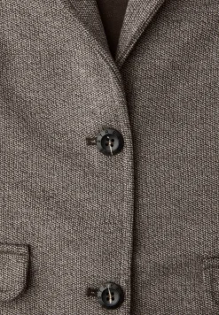 Basis blazer