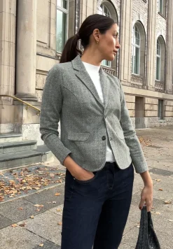 Basis blazer