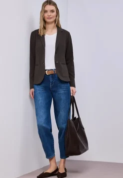 Basis blazer