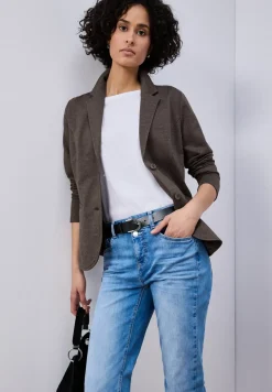 Basis blazer