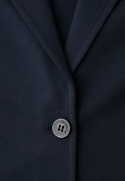 Basis blazer