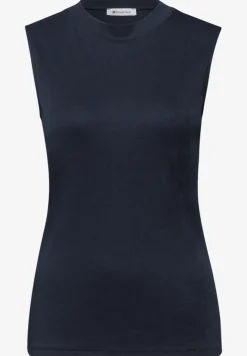 Basis top