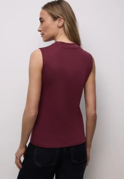 Basis top