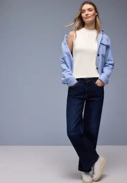 Basis top