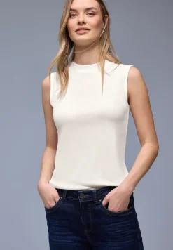 Basis top