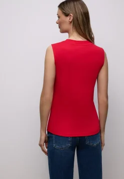 Basis top