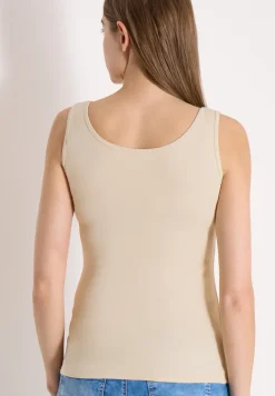 Basis top