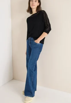 Batwing shirt met mesh