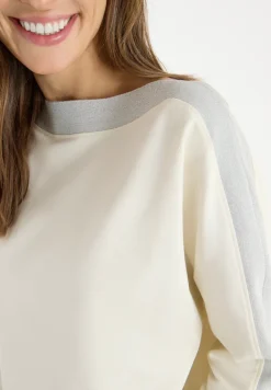 Batwing shirt met tape