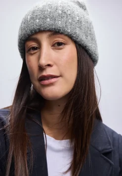 Beanie met pailletten