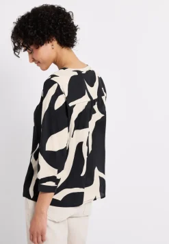 Bedrukte blouse met tape details