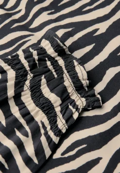 Bedrukte blouse met smokdetails