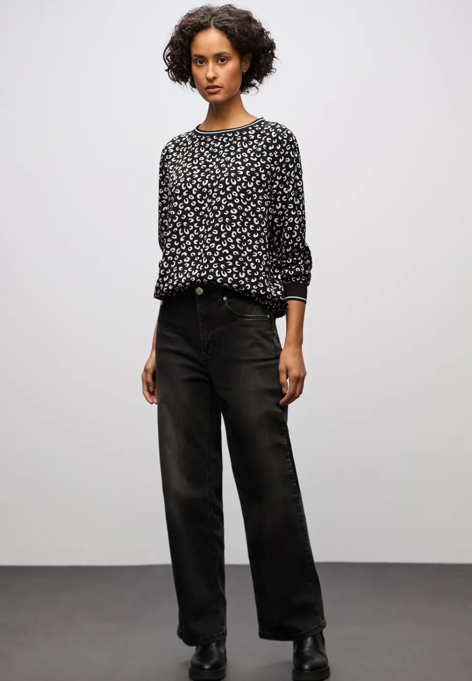Bedrukte blouse met tape details