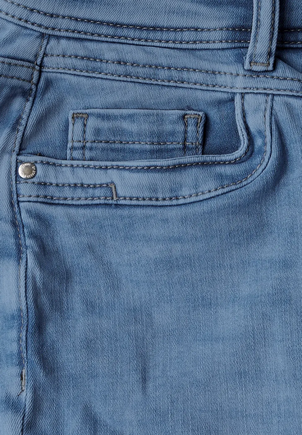 Bermuda jeans