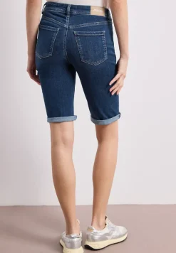 Bermuda met Slim Legs en omgeslagen detail