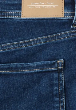 Bermuda met Slim Legs en omgeslagen detail