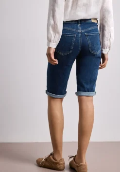 Bermuda met Slim Legs en omgeslagen detail