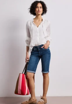 Bermuda met Slim Legs en omgeslagen detail