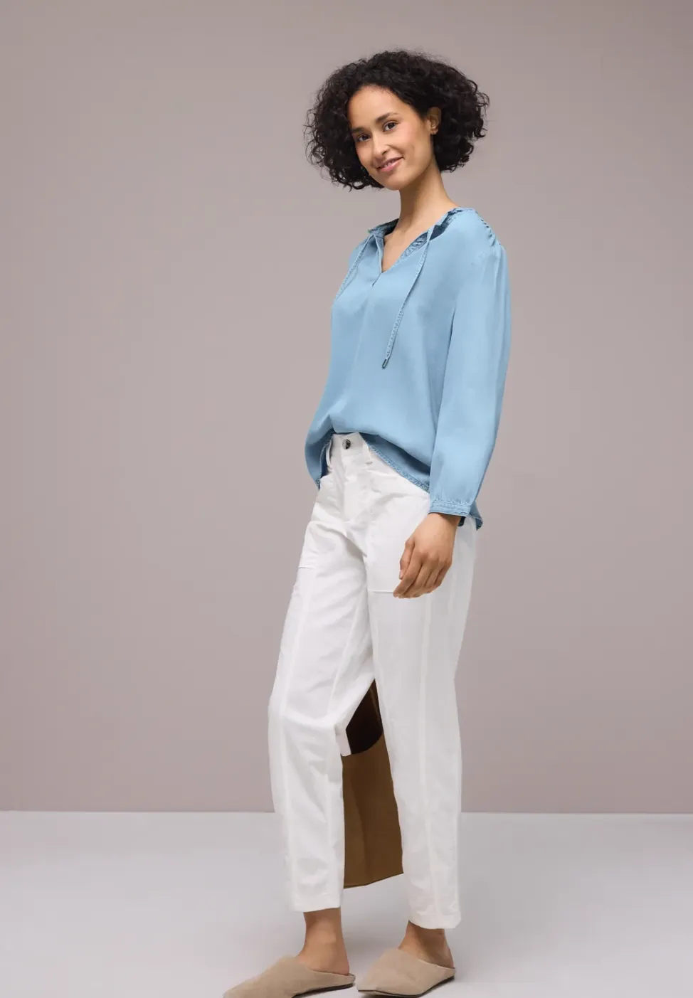 Blouse met 3/4 mouwen en gespleten hals in denimlook