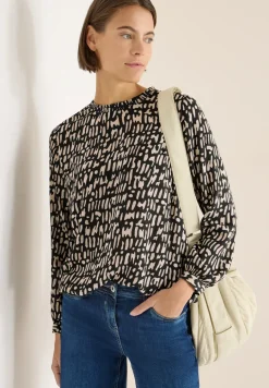 Blouse met gesmockte halslijn