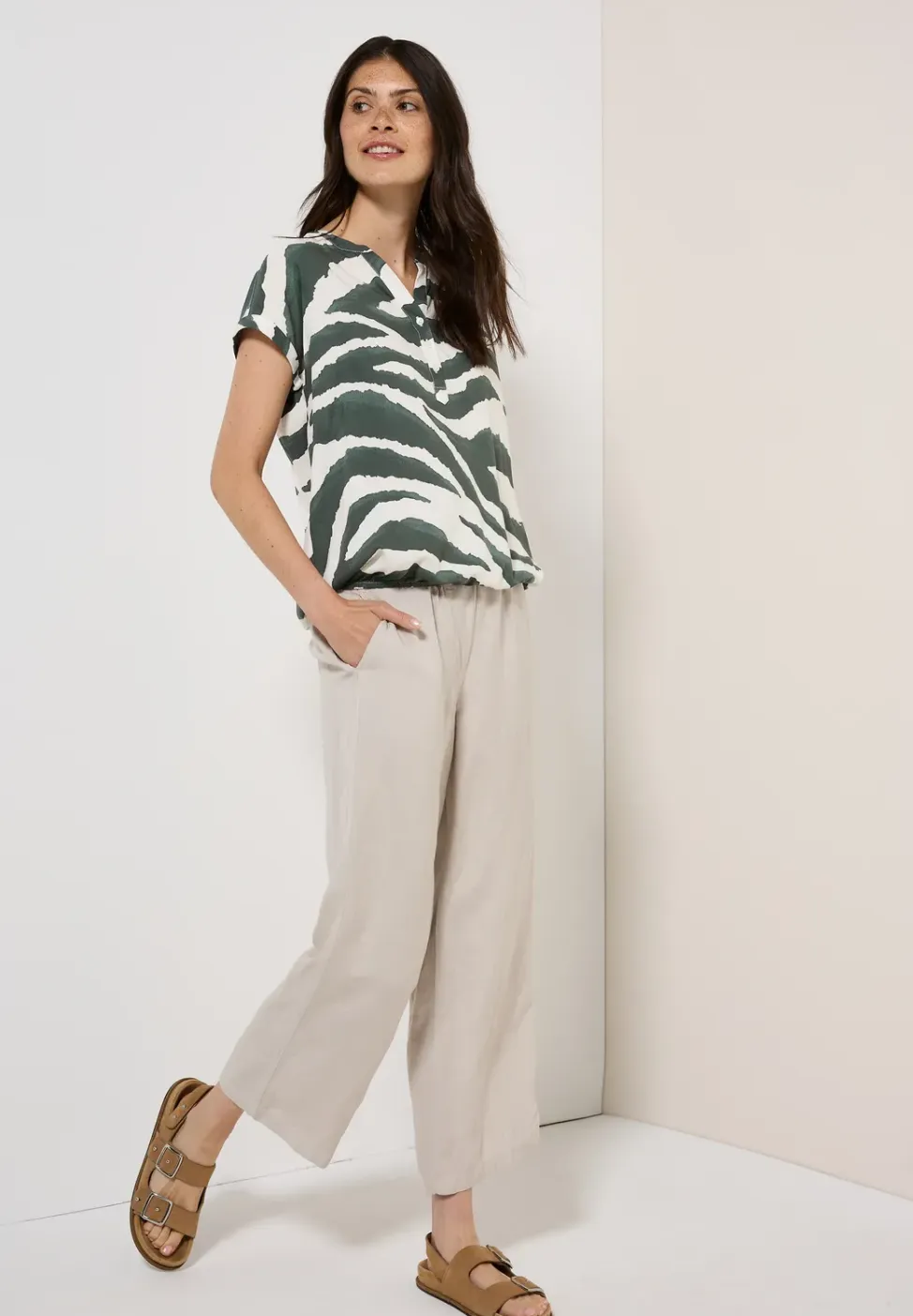 Blouse met gespleten hals en print